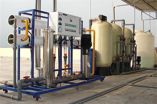 單級(jí)反滲透設(shè)備生產(chǎn)廠家要怎么選，您選對(duì)了嗎？