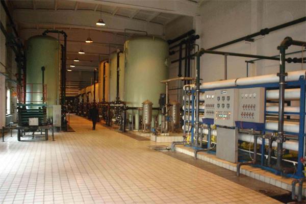 您清楚工業超純水設備會讓哪些行業業績倍增嗎?