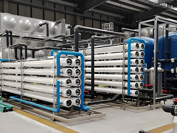 單級(jí)反滲透設(shè)備哪里有？沿著需求匹配，探尋心儀之選！